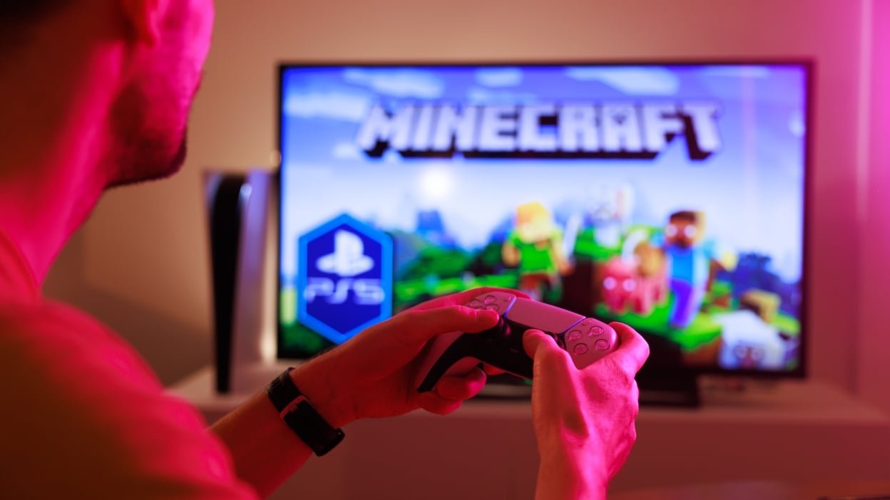 Gamer playing Minecraft